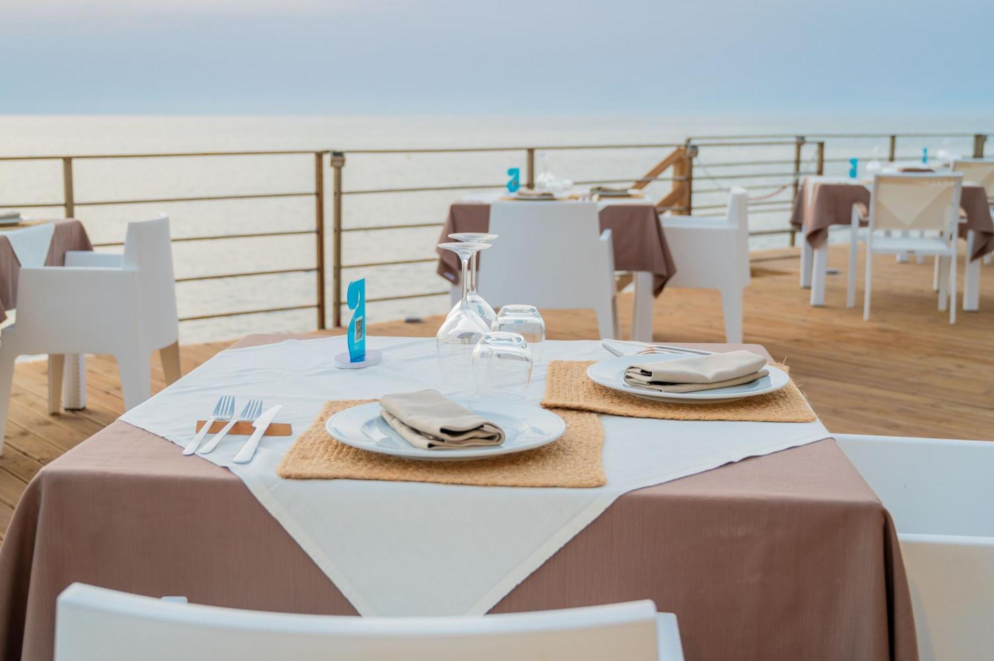 Hotel Villa Sirio Санта-Мария-ди-Кастеллабате Экстерьер фото